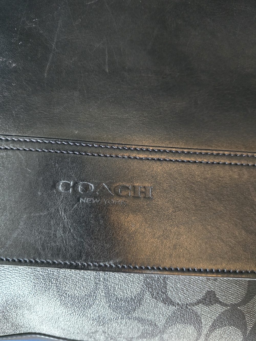 Coach Black Signature Canvas & Leather Messenger Bag - Picture 4 of 9